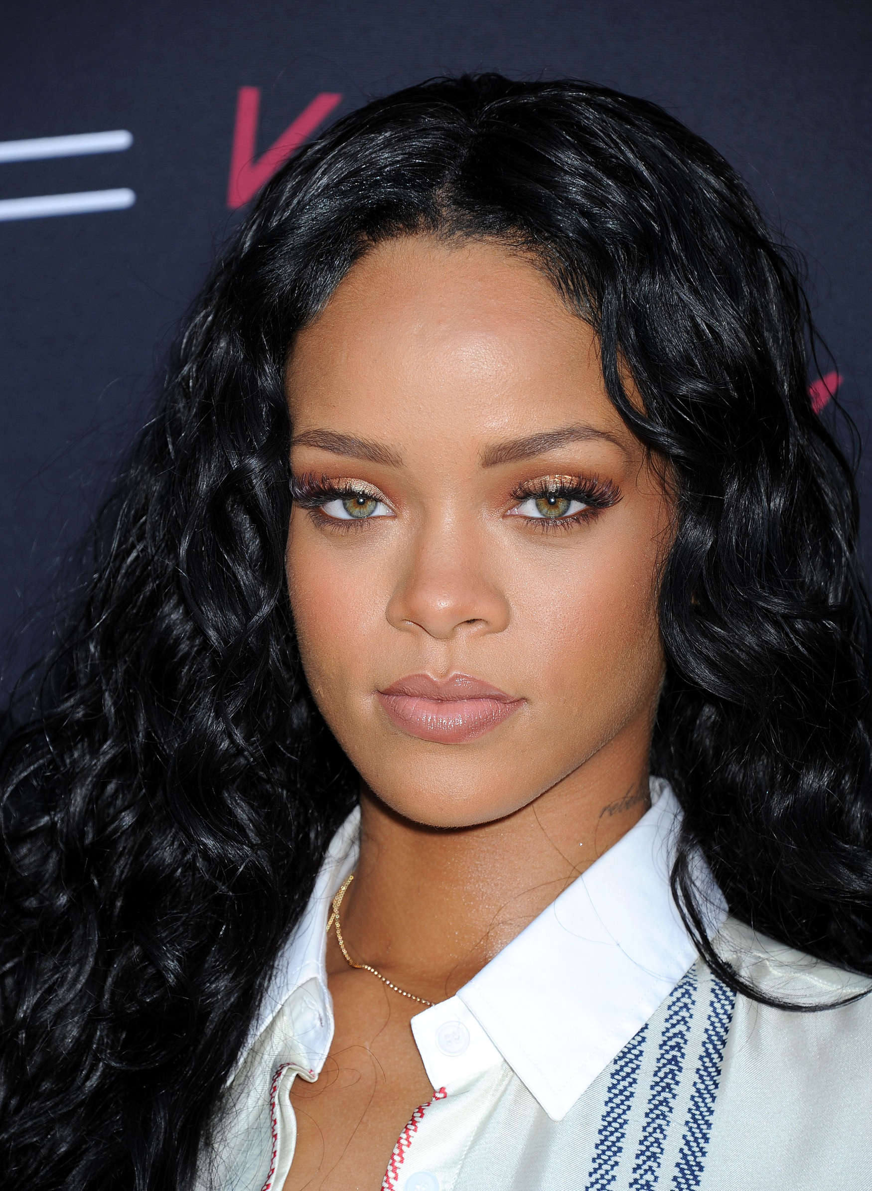 Rihanna Surgery | Celebrity Nose Job Hub